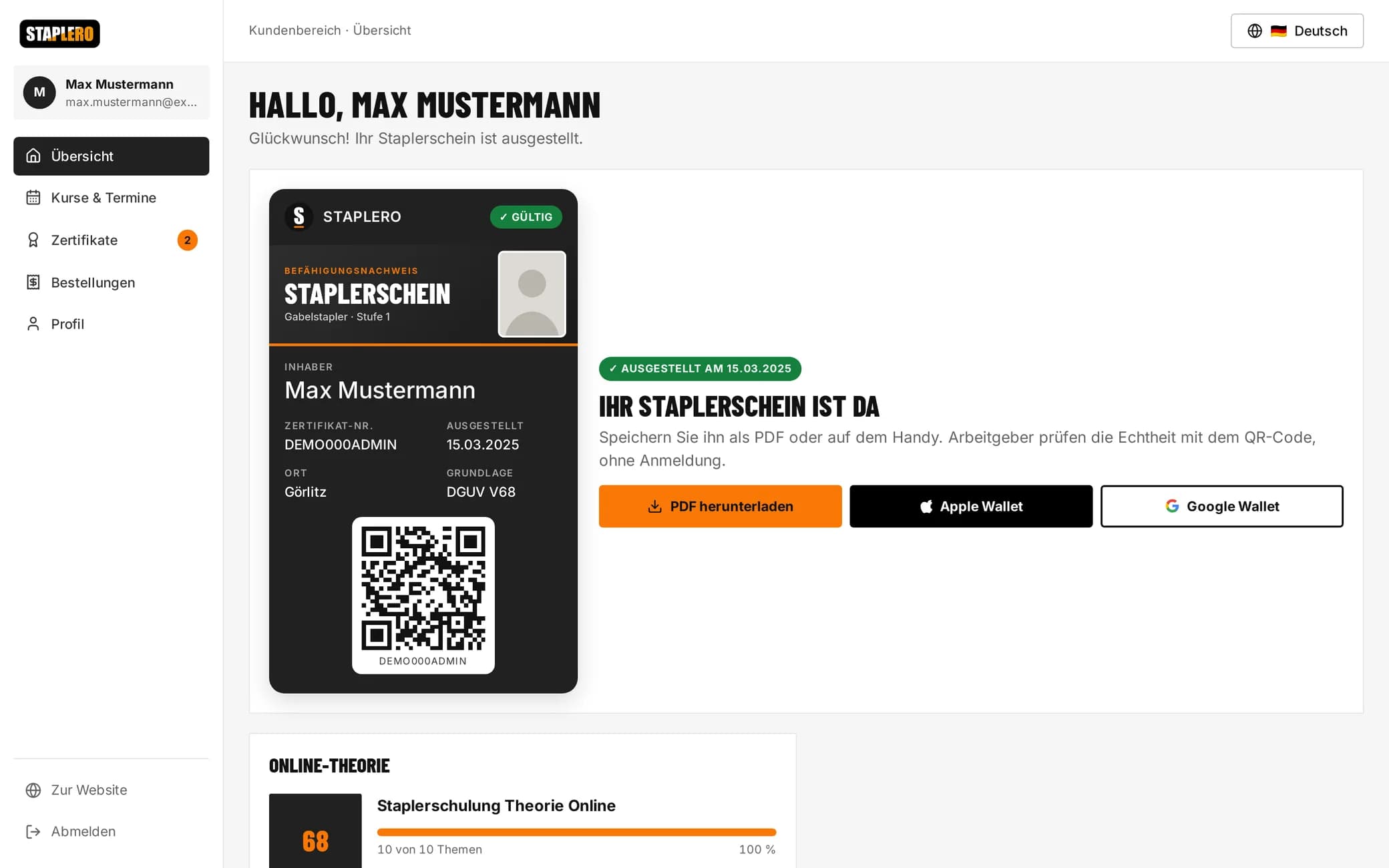 Panel kursanta Staplero: certyfikat Staplerschein z kodem QR, PDF, Apple Wallet i Google Wallet